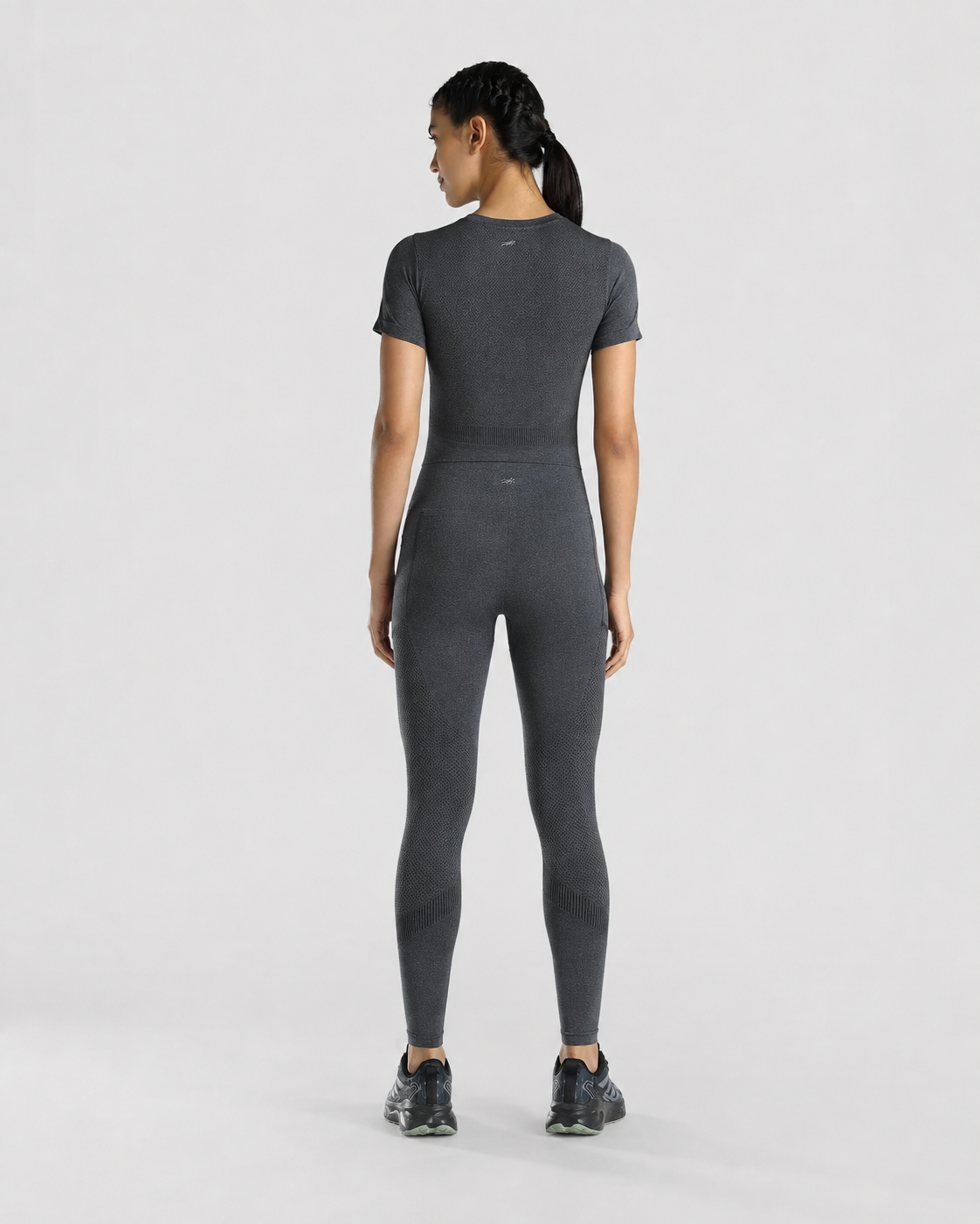 Womens Seamless Leggings + Womens Seamless Slim fit T-shirt (Black)