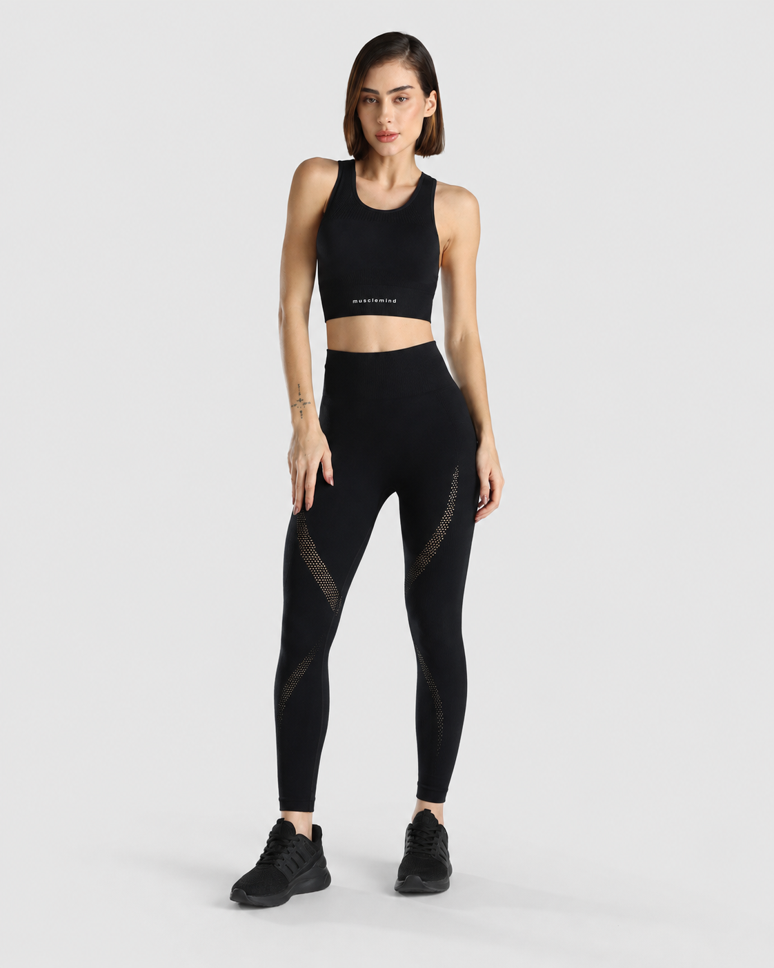 Seamless Sports Bra + Seamless Workout Leggings (Black)