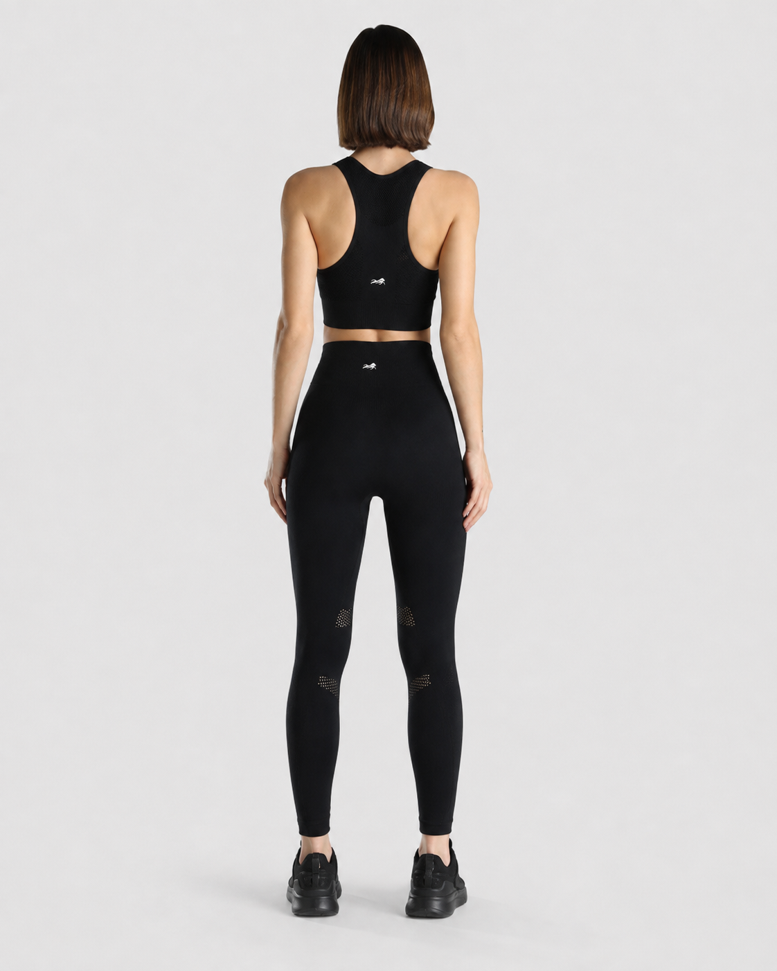 Seamless Sports Bra + Seamless Workout Leggings (Black)