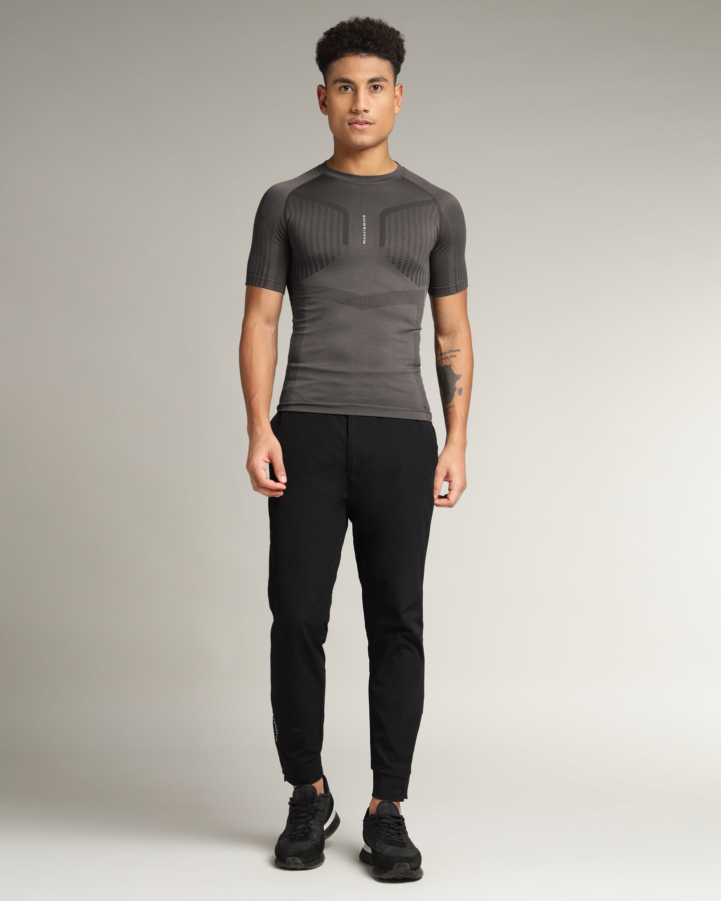 Reformist Compression Tee Dark Grey